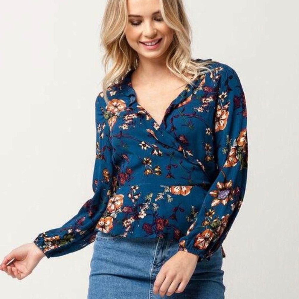 Blu Pepper Floral Wrap Boho Blouse size XS - Picture 2 of 16